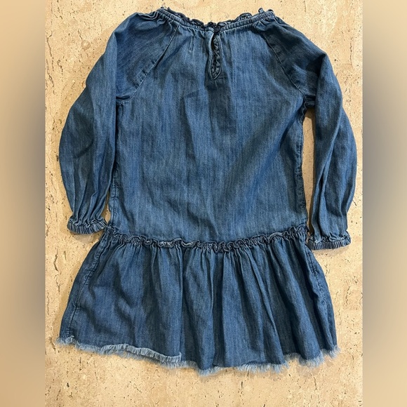 Girl’s Size 4 Gap Denim Dress and Old Navy Denim Jacket Bundle - Picture 4 of 6